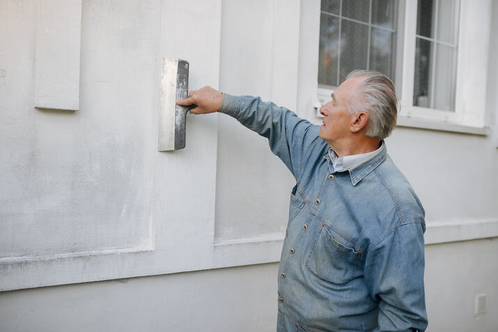 Fix Peeling Paint Outside UK