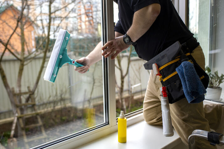 Window-Cleaners-Near-Me-In-UK