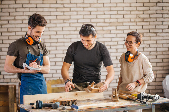 Carpenters Near Me in Croydon