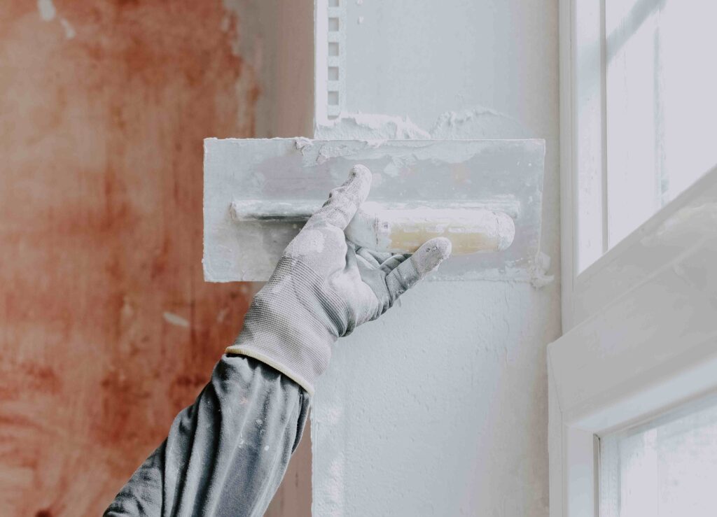 Top Mistakes Plasterers Should Avoid When Quoting for Jobs