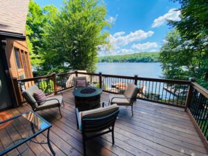 Deck Size and Layout